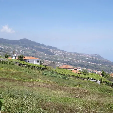 A Charming Spot Semesterbostad Estreito Da Calheta