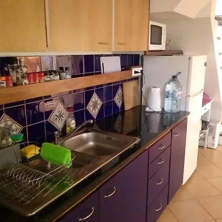 Semesterbostad A Charming Spot Estreito Da Calheta