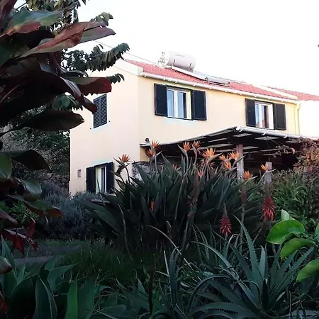 A Charming Spot * Estreito Da Calheta