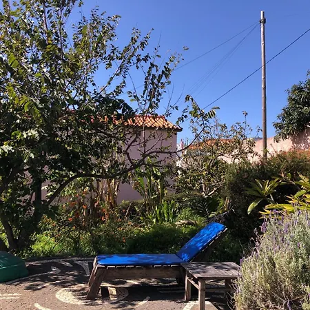 A Charming Spot Estreito Da Calheta