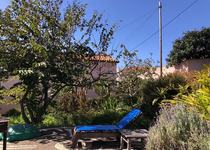 A Charming Spot Estreito Da Calheta